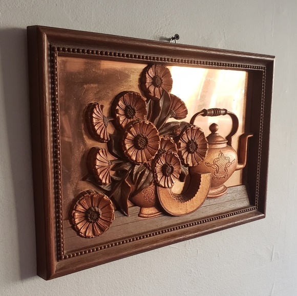 Vintage 3D copper art frame teapot & flowers MCM in brown frame - Picture 2 of 5